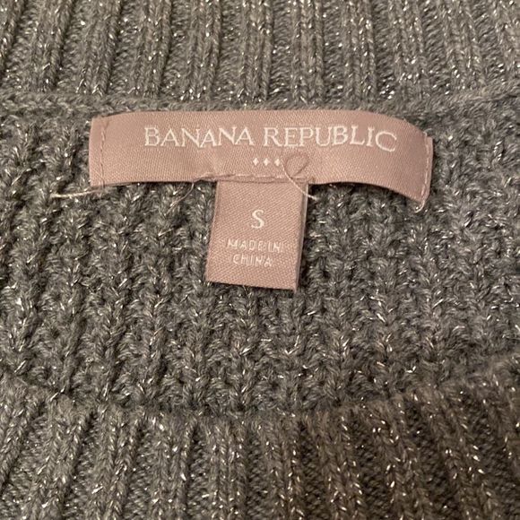 BANANA REPUBLIC Knit Metallic Gray Crewneck Sweater - Picture 7 of 8